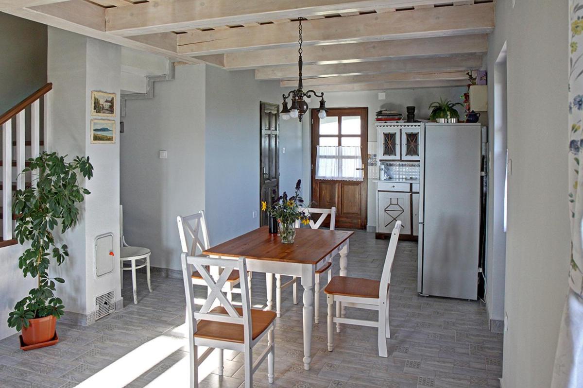 Вилла Casa Beata Lesencetomaj Экстерьер фото